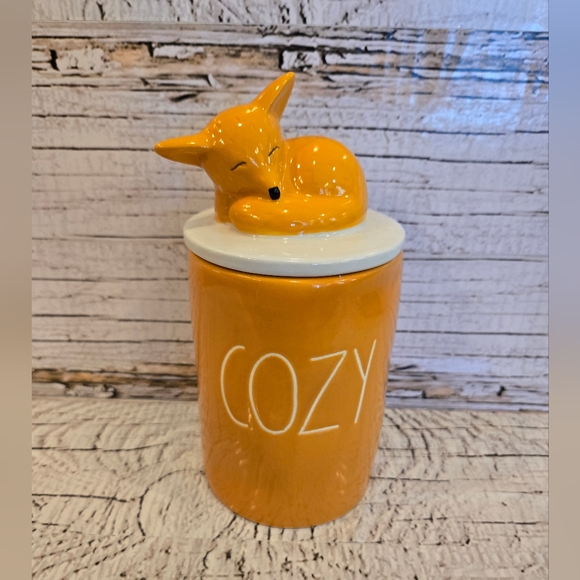 Rae Dunn "Cozy" Pumpkin Woods Scented Candle with Fox topper - Picture 2 of 3
